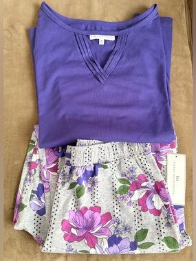 Karen Neuburger Purple Floral Print PJ Set Size Medium
